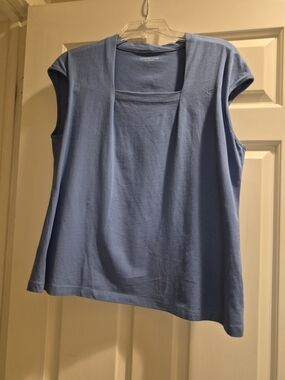 NWOT-Coldwater Creek Women's Light Blue Layered Scoop Tank, Never Worn